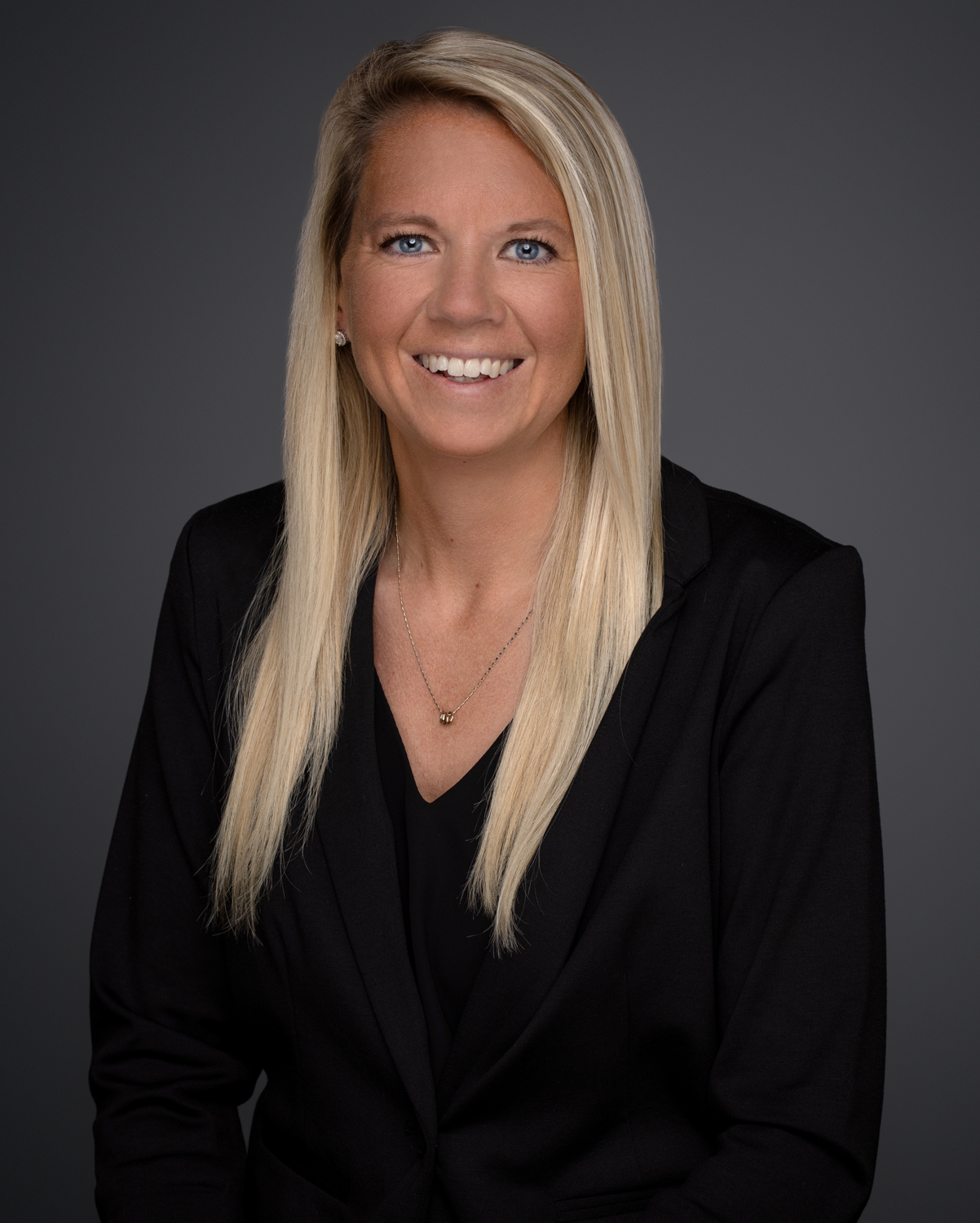 H7A6409 Grey Crop Style C Web Resolution